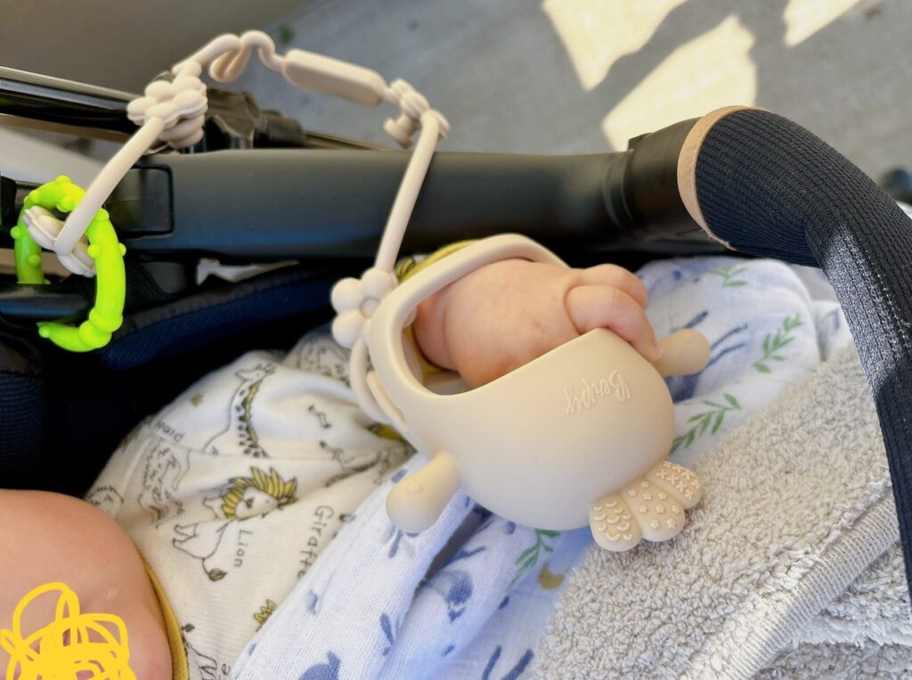 赤ちゃんの反応から見るかみかみチキンの使用レビュー3